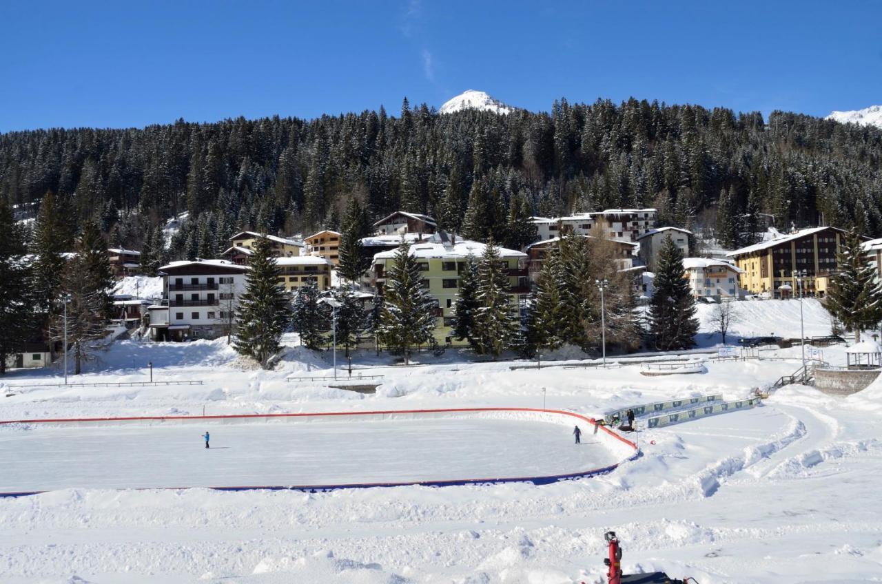 Hotel Cristallo Madonna di Campiglio Exterior photo