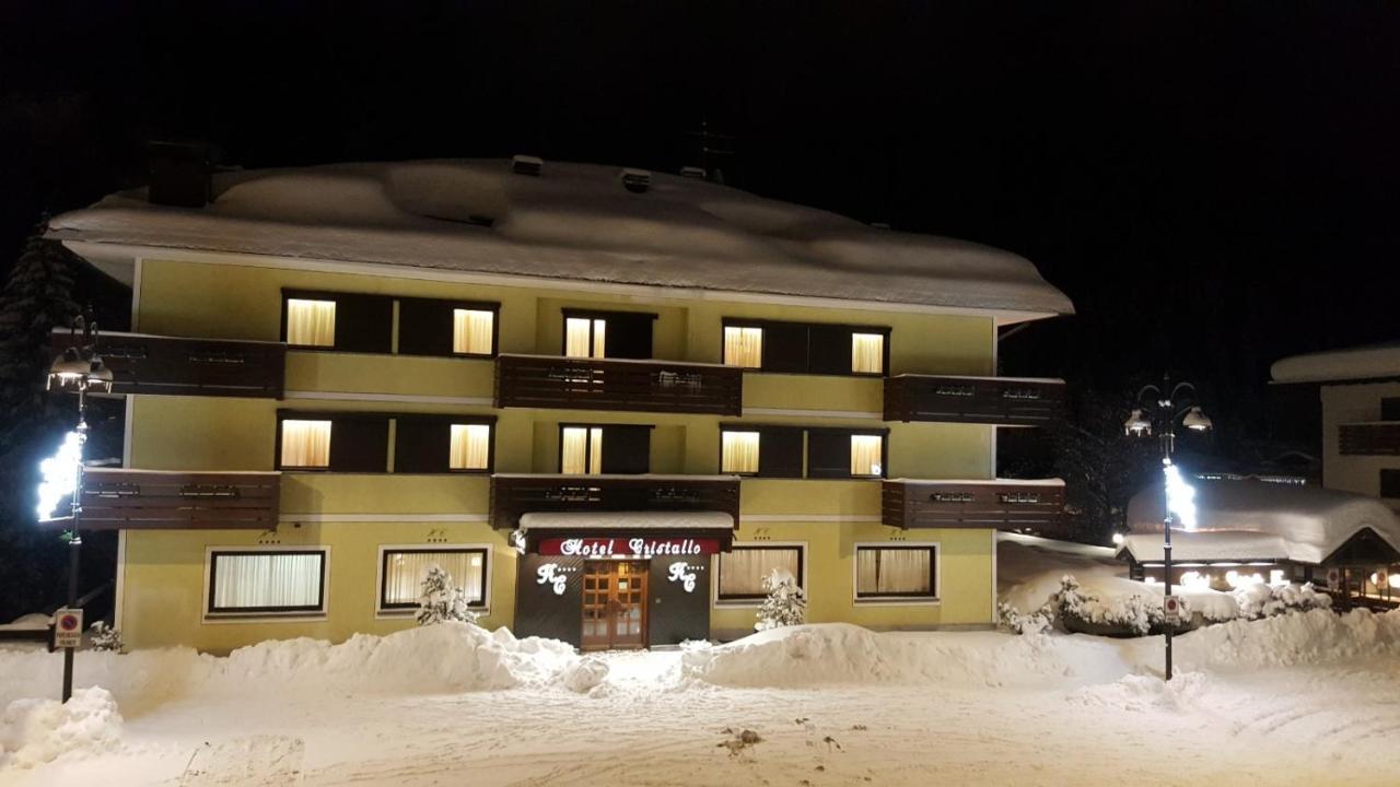 Hotel Cristallo Madonna di Campiglio Exterior photo