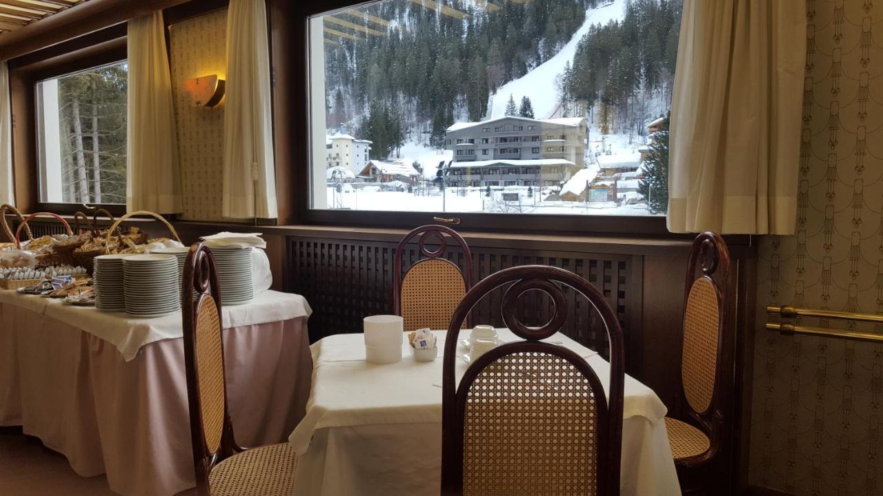 Hotel Cristallo Madonna di Campiglio Exterior photo