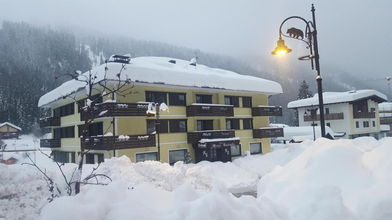 Hotel Cristallo Madonna di Campiglio Exterior photo