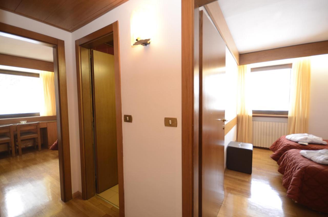 Hotel Cristallo Madonna di Campiglio Room photo