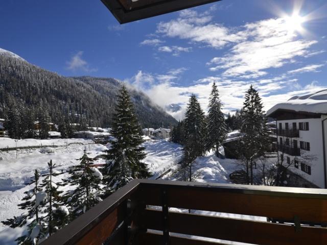 Hotel Cristallo Madonna di Campiglio Exterior photo